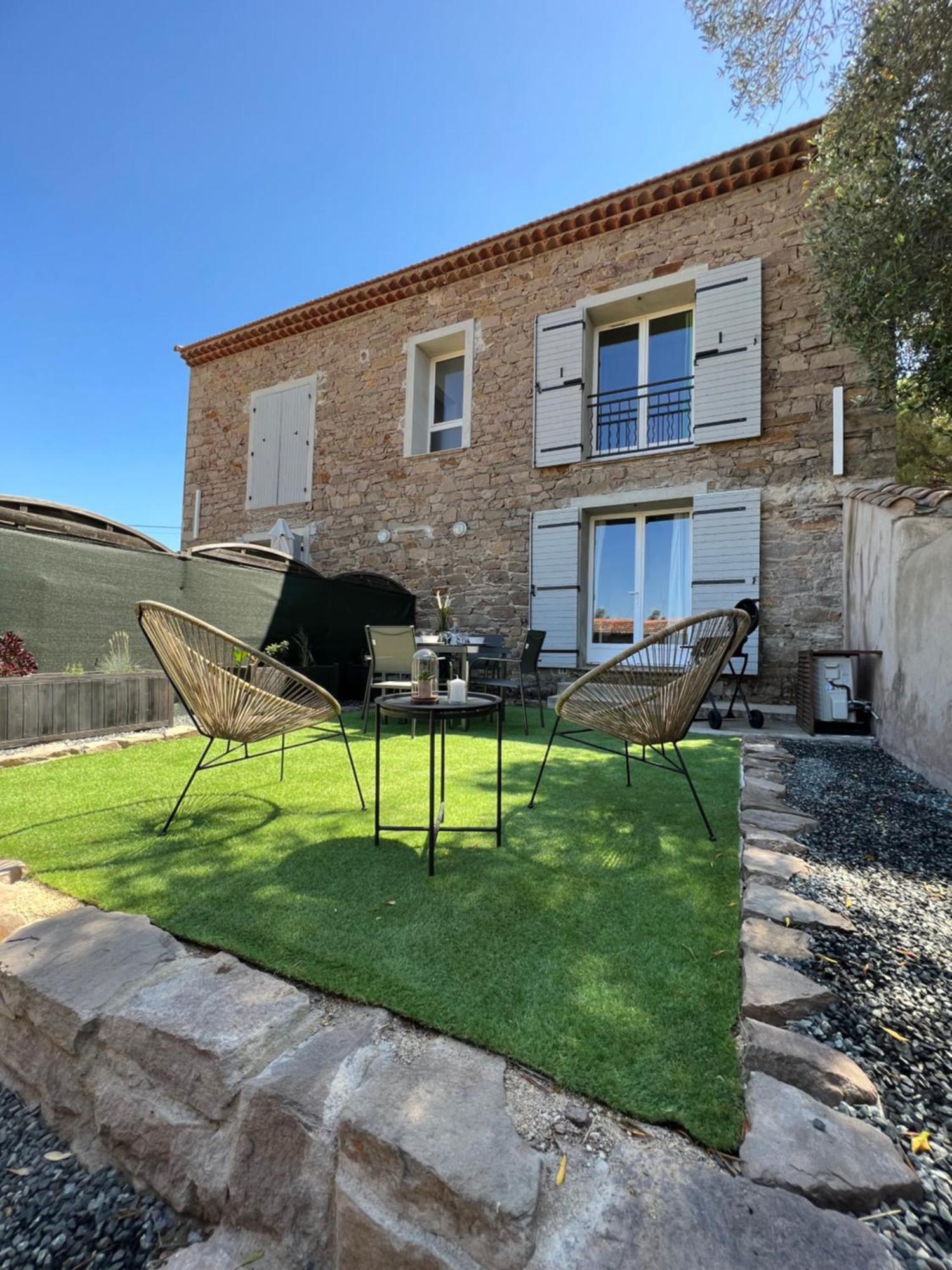 Appartement La Bastide Saint Pierre T2 - Jardin à Roquebrune-sur Argens Extérieur photo